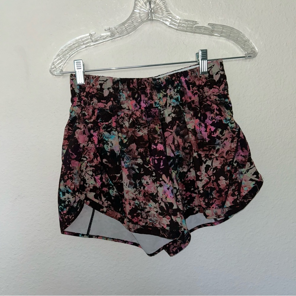 Lululemon Track That Shorts 5” Women's Size 6 Workout Summer Athletic Athleisure